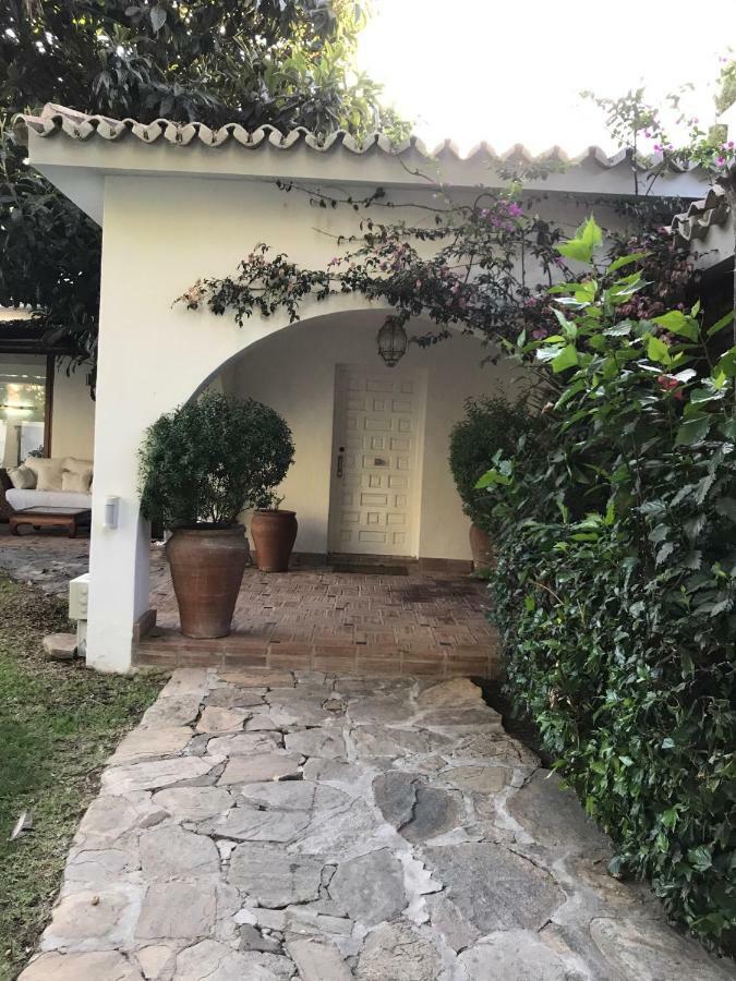 Villa With Heated Pool And Jacuzzi Close To Puerto Banus And Beach Эстепона Экстерьер фото